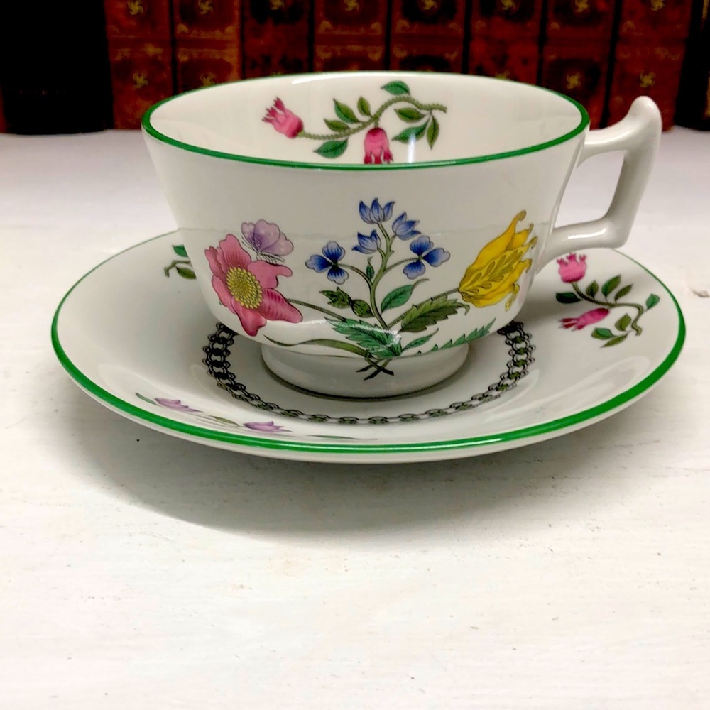 O585 Spode Summer Place London Shape Footed Cup & Saucer Set